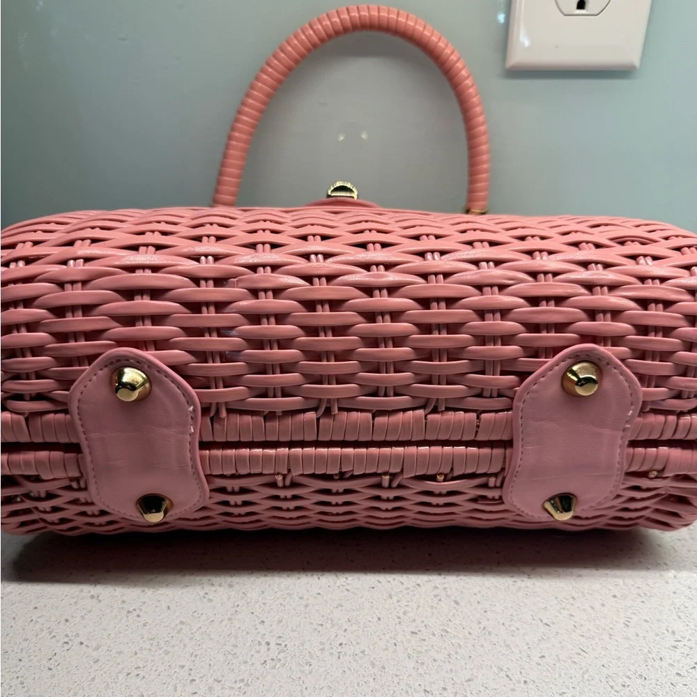 Pinup Girl Clothing Wicker Purse Pink - Picture 4 of 6